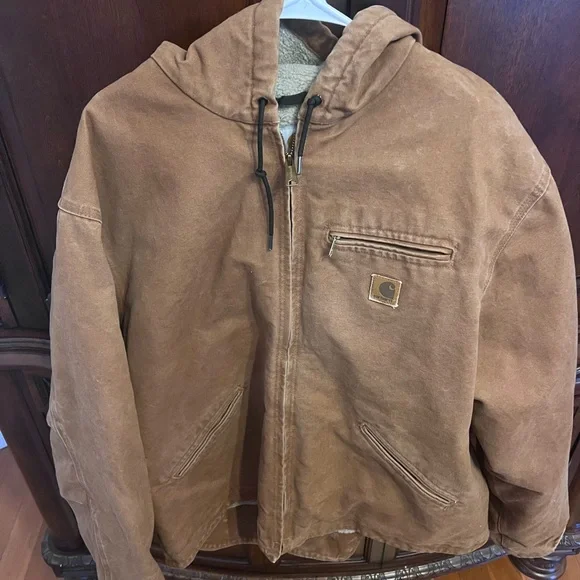 Carhartt jacket - Picture 1 of 2